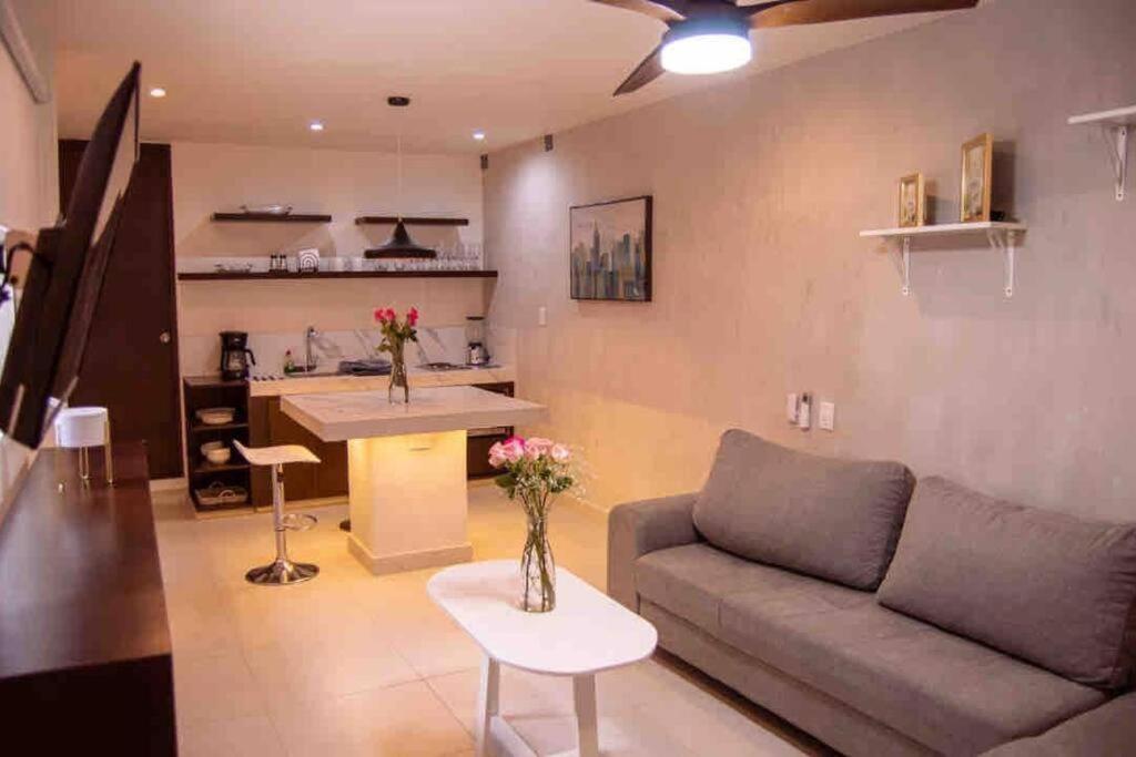 Mid-498 Centro Apartment Mérida Exterior photo